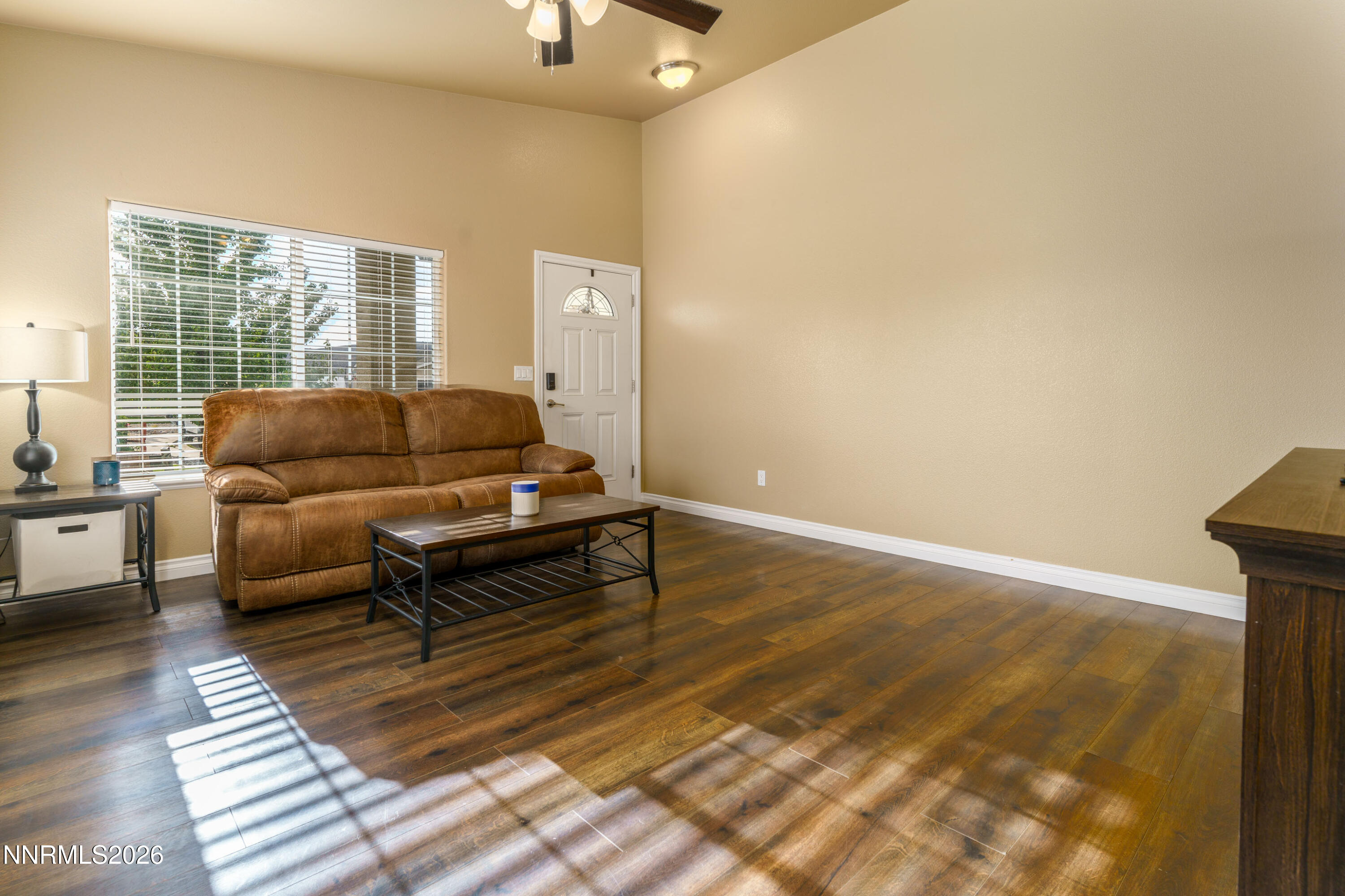 18176 Kodiak Bear Court Reno, NV 89508 - Photo 9 of 25 DSC00684-Edit