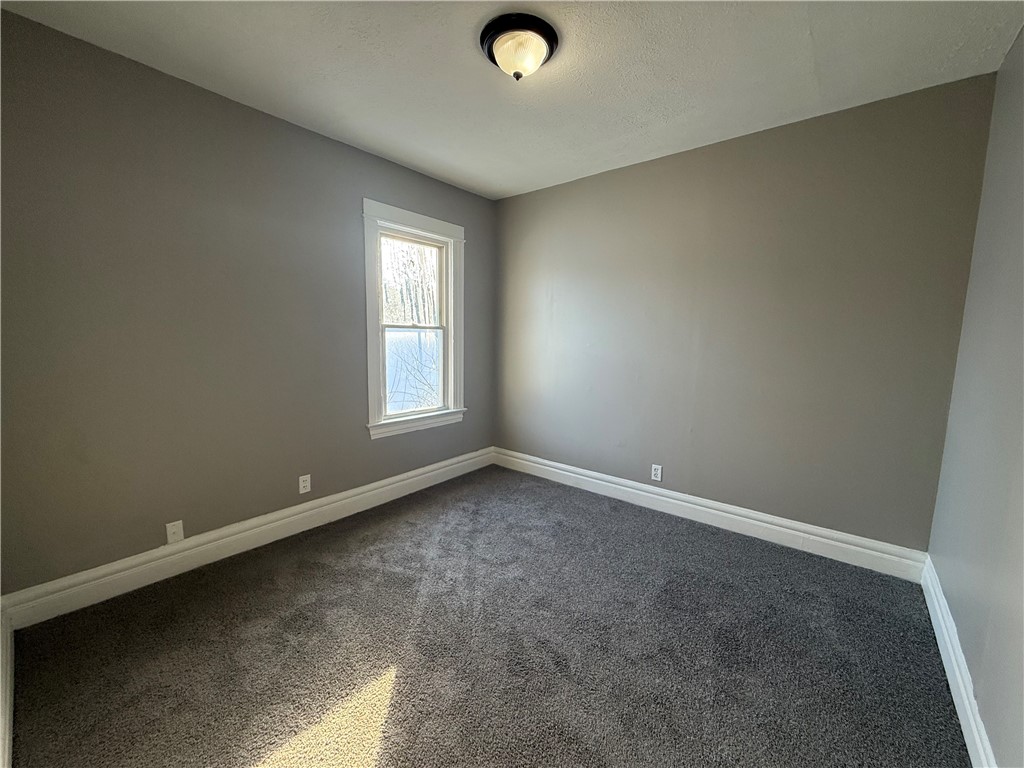 147 5th Street Rochester, NY 14605 - Photo 17 of 24