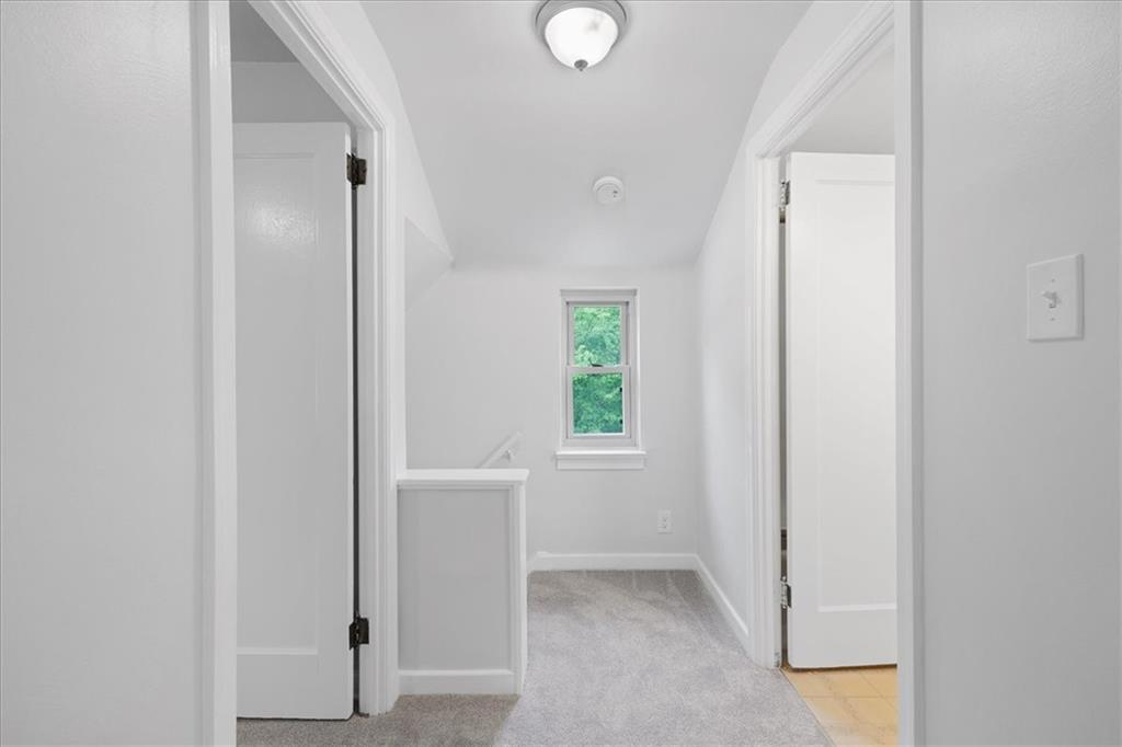 620 Beulah Road Pittsburgh, PA 15235 - Photo 13 of 25 a view of an empty room with window and closet area