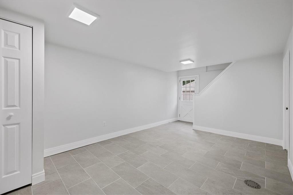 620 Beulah Road Pittsburgh, PA 15235 - Photo 22 of 25 an empty room with an entryway