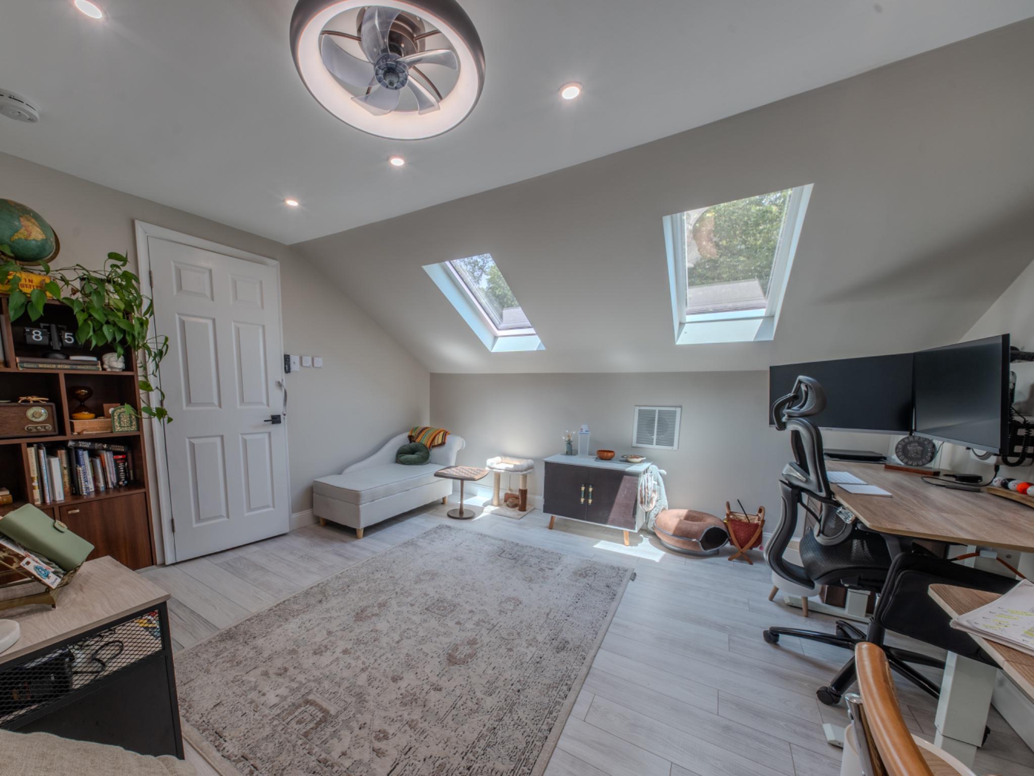 4005 Tuckahoe Road Williamstown, NJ 08094 - Photo 22 of 22 Bright and airy workspace.