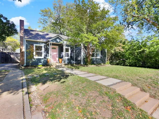 $365,000 | 3804 Pershing Avenue, Fort Worth, TX 76107