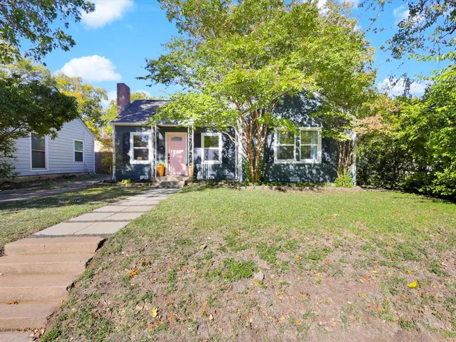 $365,000 | 3804 Pershing Avenue, Fort Worth, TX 76107