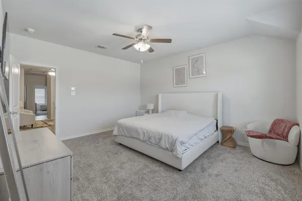 $2,300 | 2137 Crooked Bow Drive, Mesquite, TX 75149