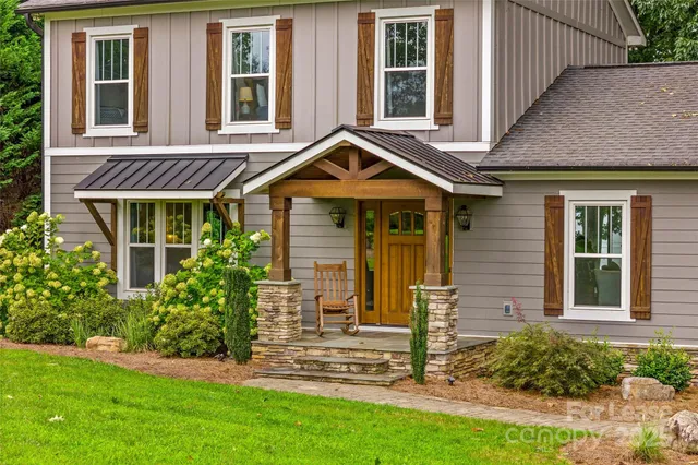 $7,900 | 9598 Riviera Drive, Sherrills Ford, NC 28673