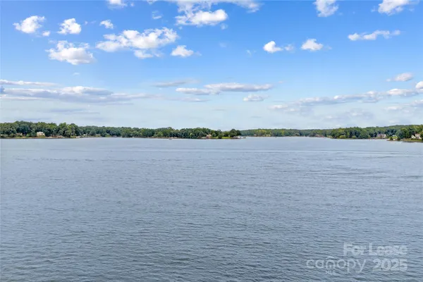 $7,900 | 9598 Riviera Drive, Sherrills Ford, NC 28673