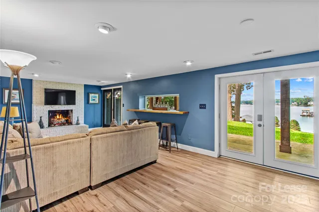 $7,900 | 9598 Riviera Drive, Sherrills Ford, NC 28673