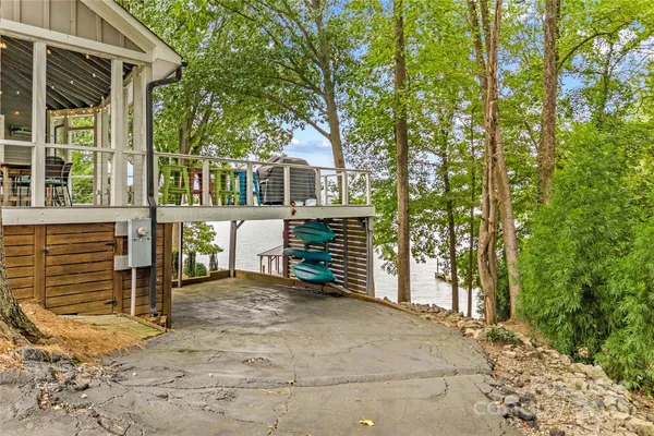 $7,900 | 9598 Riviera Drive, Sherrills Ford, NC 28673