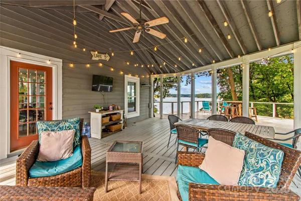 $7,900 | 9598 Riviera Drive, Sherrills Ford, NC 28673