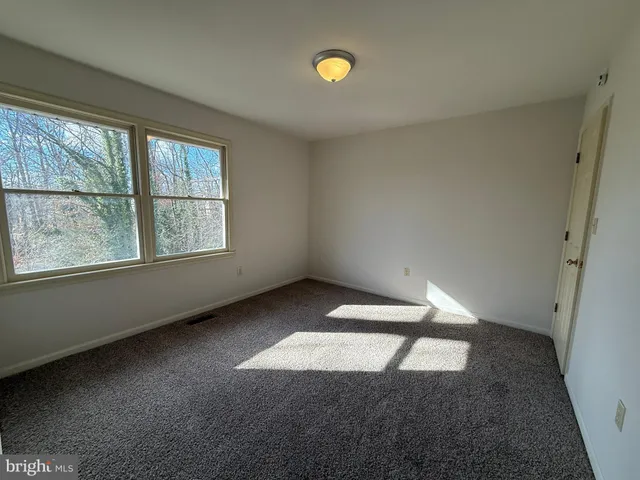 $1,745 | 169 Farrell Lane, Fredericksburg, VA 22401