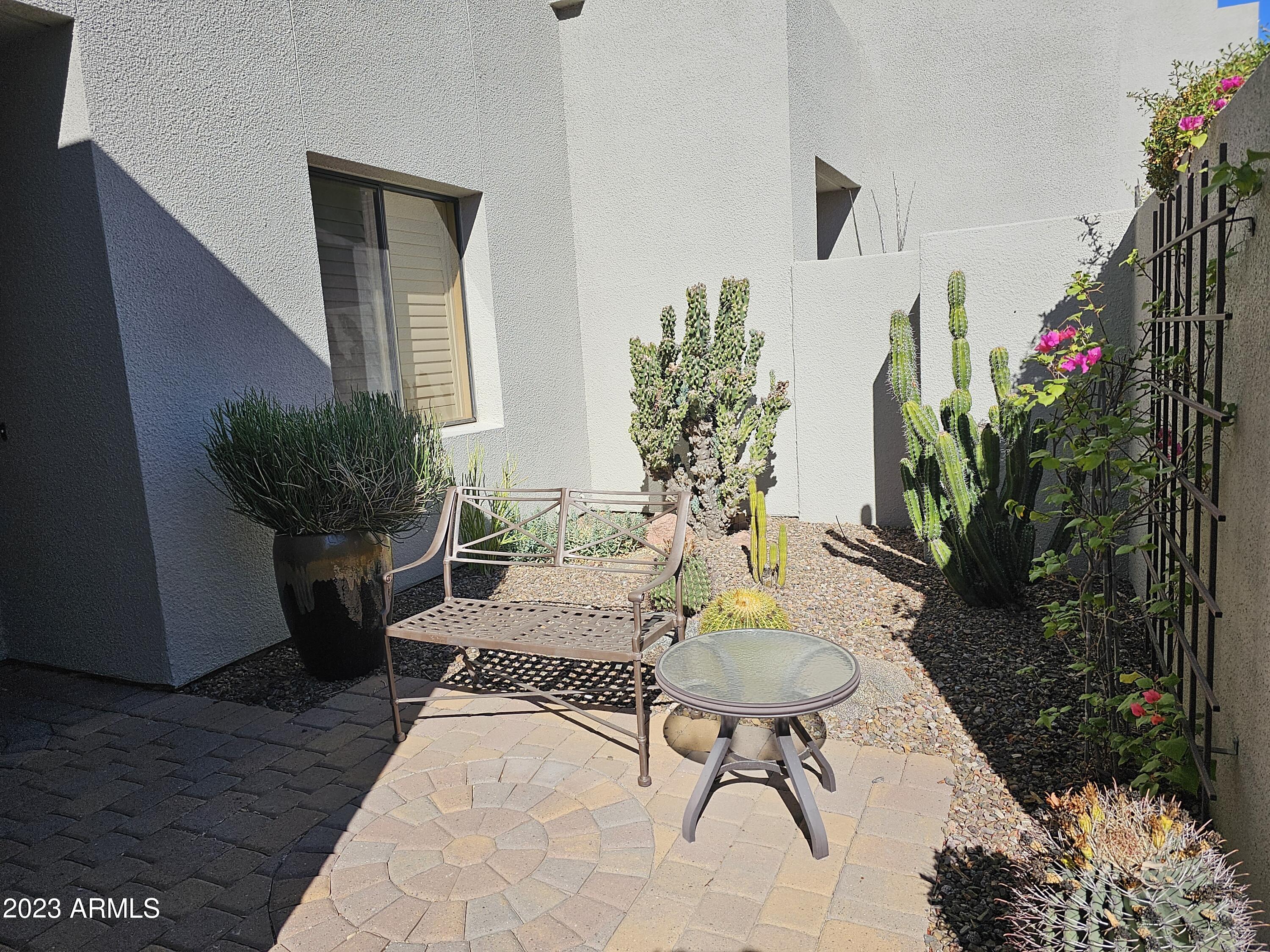 7700 East Gainey Ranch Road, Unit 152 Scottsdale, AZ 85258 - Photo 43 of 44 Front Courtyard