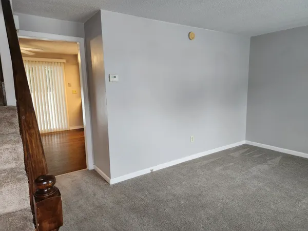 $1,600 | 617 Center Street, Unit D, Manchester, CT 06040