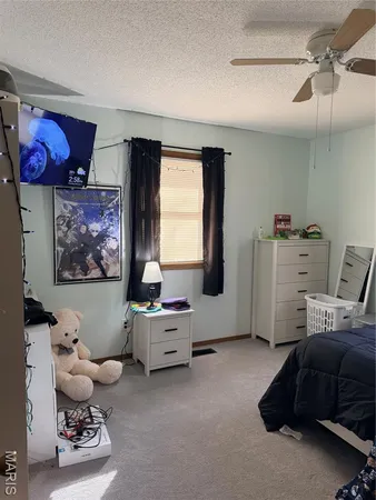 $225,000 | 1080 North Industrial Drive, Houston, MO 65483