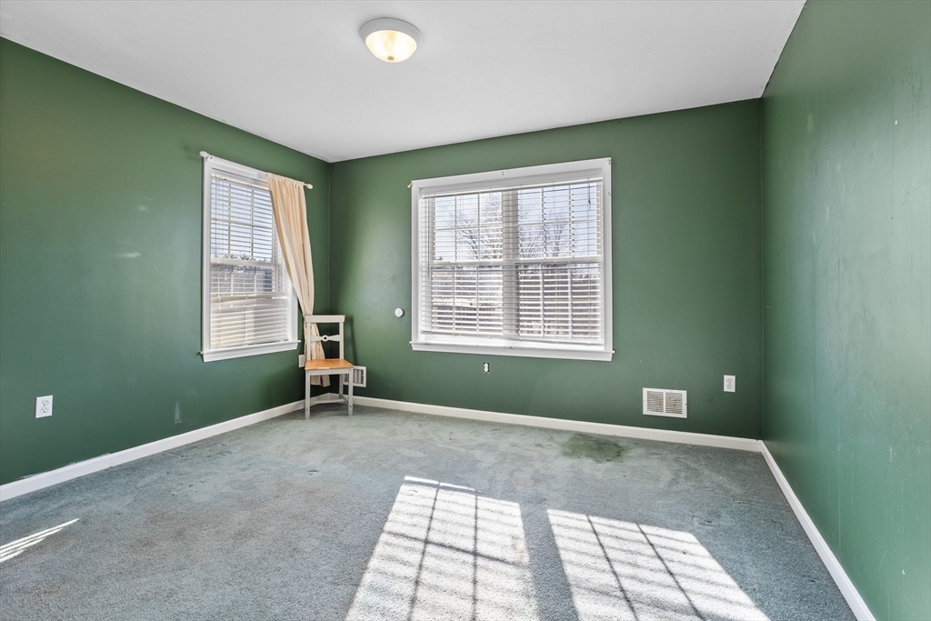 19 Mulpus Road Shirley, MA 01464 - Photo 18 of 27