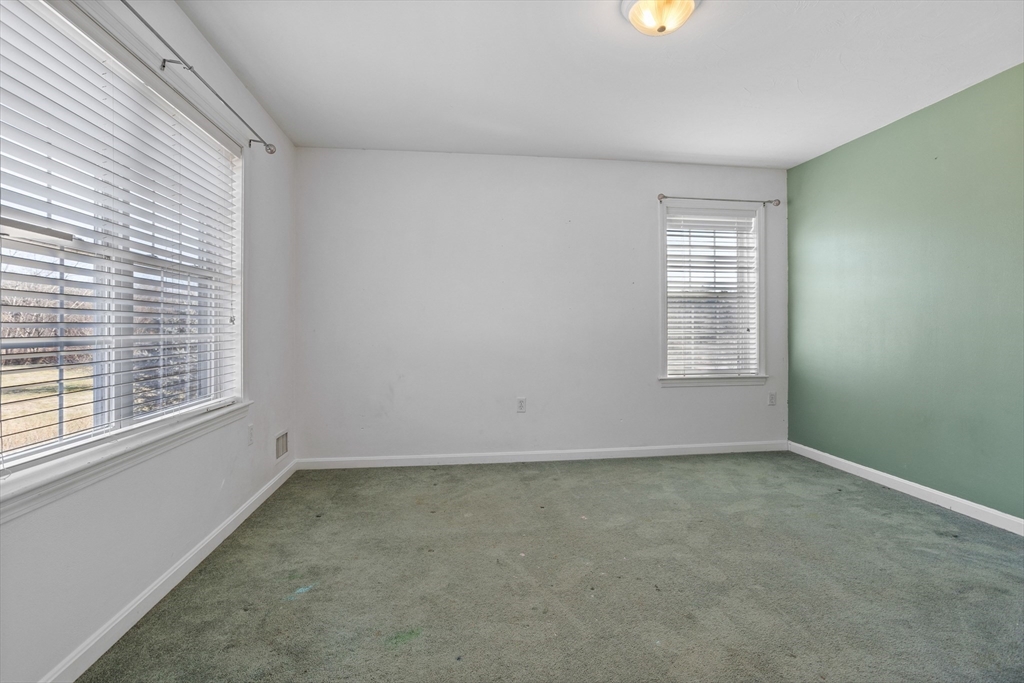 19 Mulpus Road Shirley, MA 01464 - Photo 21 of 27