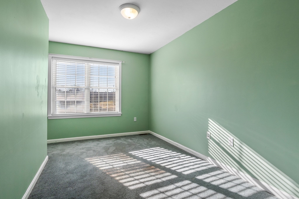 19 Mulpus Road Shirley, MA 01464 - Photo 22 of 27