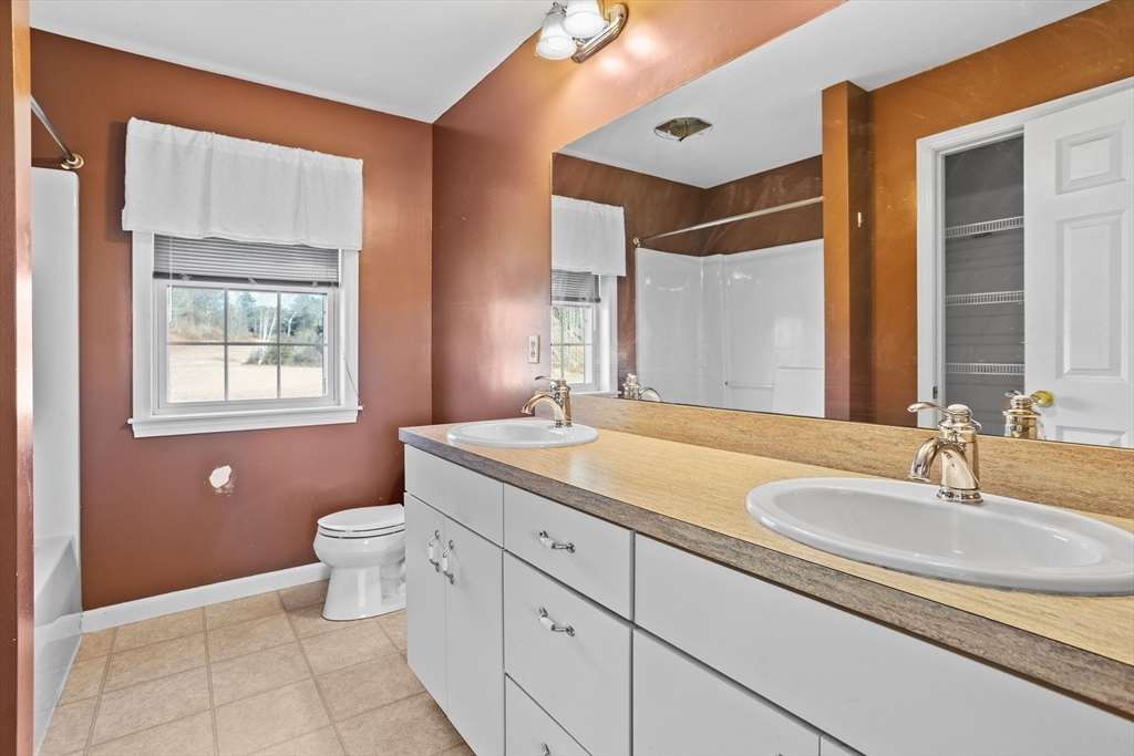 19 Mulpus Road Shirley, MA 01464 - Photo 26 of 27