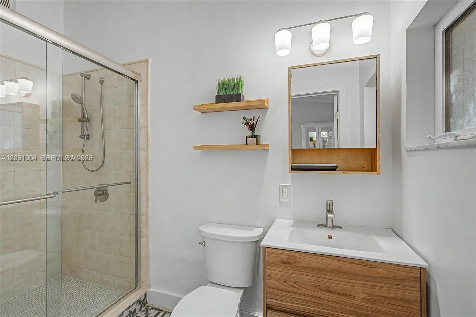 5930 Southwest 48th Street Miami, FL 33155 - Photo 10 of 19 Gallery Image 10