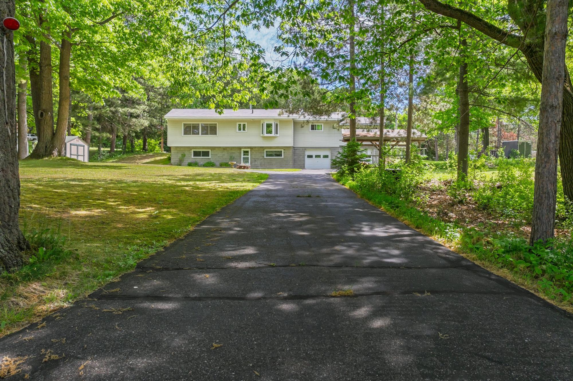 23 Hemlock Street Rhinelander, WI 54501 - Photo 2 of 39 Gallery Image 2