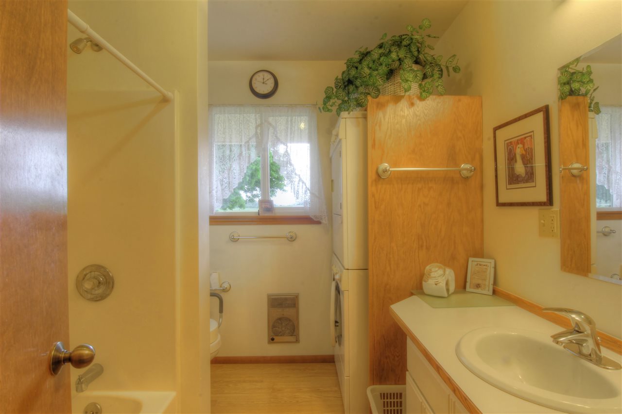 1615 Zimmer Road Addy, WA 99101 - Photo 12 of 20