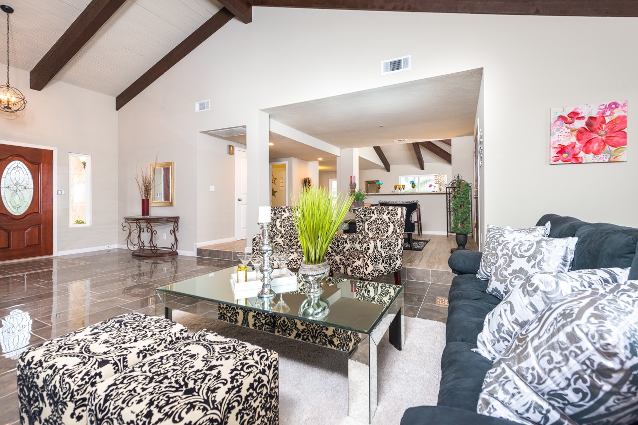 707 Chaparral Hills Road Alpine, CA 91901 - Photo 4 of 24