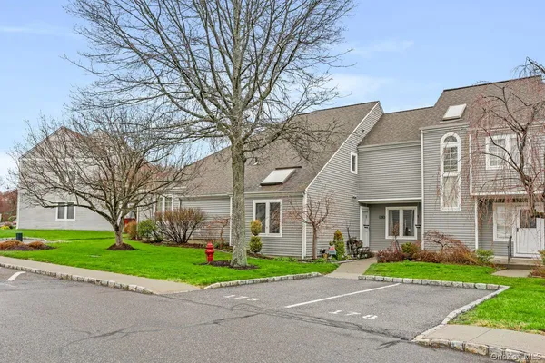 $400,000 | 178 Fairway Drive, Carmel, NY 10512