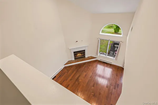 $400,000 | 178 Fairway Drive, Carmel, NY 10512