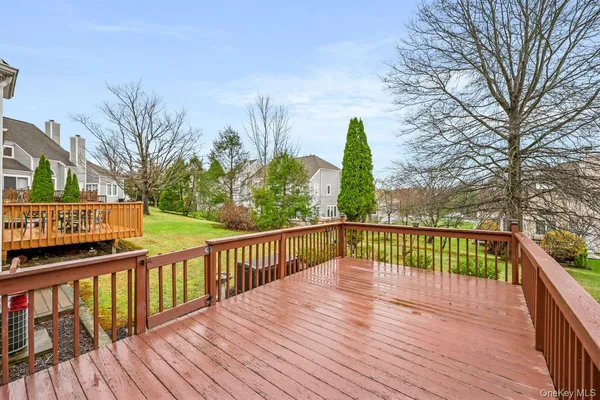 $400,000 | 178 Fairway Drive, Carmel, NY 10512