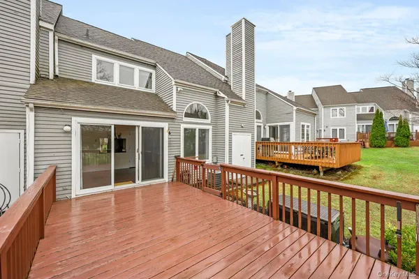 $400,000 | 178 Fairway Drive, Carmel, NY 10512