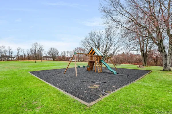 $400,000 | 178 Fairway Drive, Carmel, NY 10512