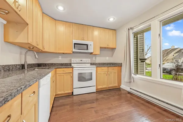 $400,000 | 178 Fairway Drive, Carmel, NY 10512