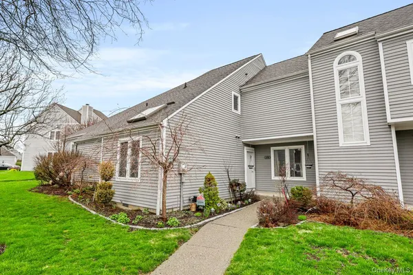 $400,000 | 178 Fairway Drive, Carmel, NY 10512