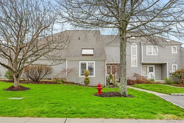 $400,000 | 178 Fairway Drive, Carmel, NY 10512