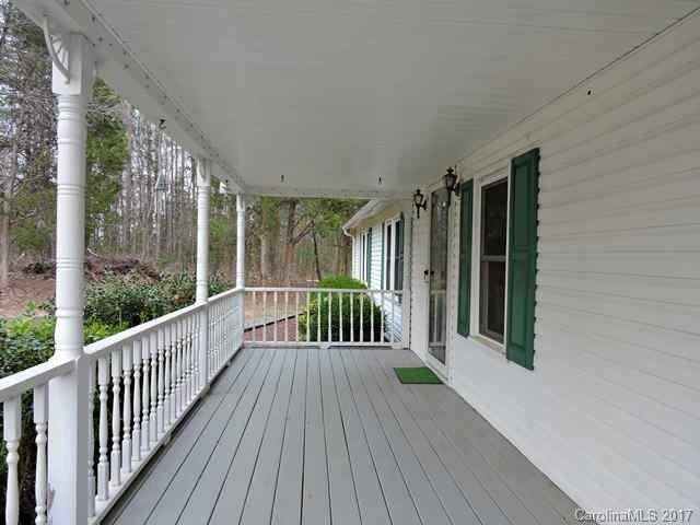 1770 Sutton Spring Road York, SC 29745 - Photo 4 of 24