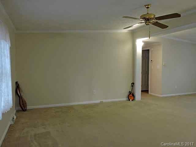 1770 Sutton Spring Road York, SC 29745 - Photo 6 of 24
