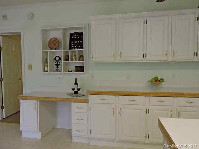 1770 Sutton Spring Road York, SC 29745 - Photo 9 of 24