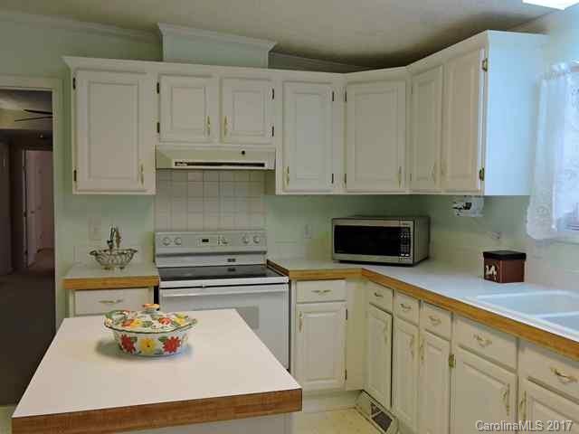 1770 Sutton Spring Road York, SC 29745 - Photo 10 of 24