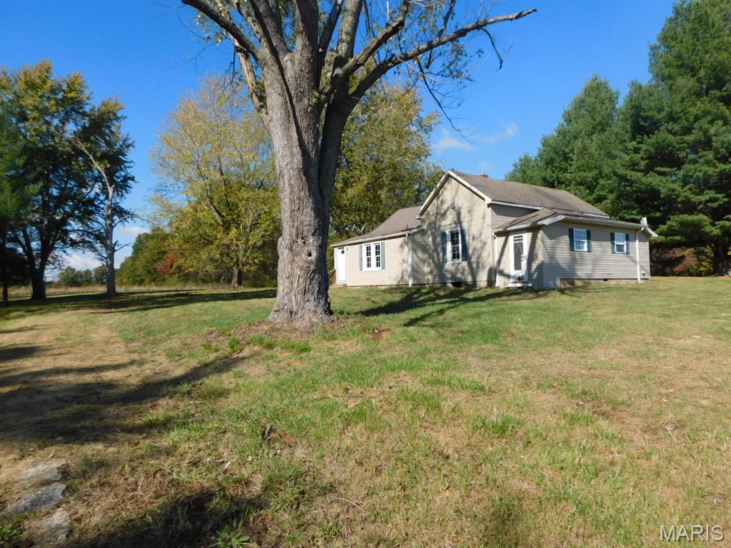 625 Highway 37 Kell, IL 62853 - Photo 1 of 10 Gallery Image 1
