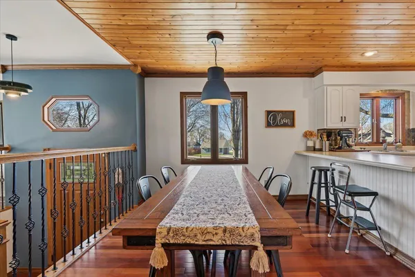 $345,000 | 11854 North Shore Drive, Spicer, MN 56288