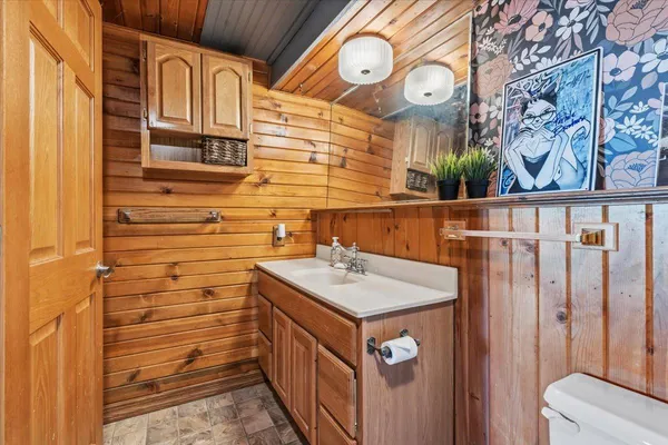 $345,000 | 11854 North Shore Drive, Spicer, MN 56288