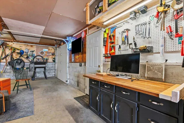 $345,000 | 11854 North Shore Drive, Spicer, MN 56288