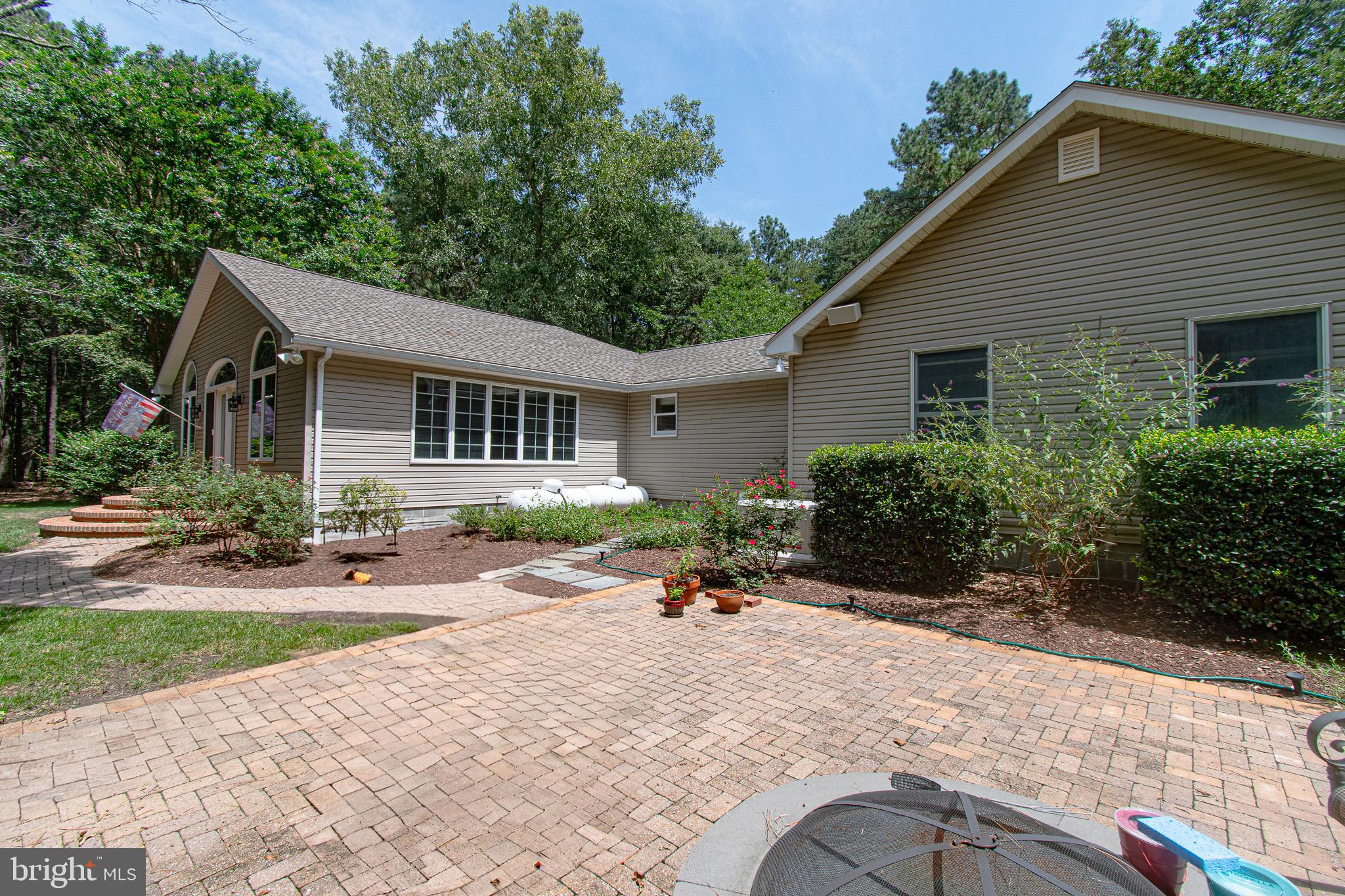 6074 Newton Road Preston, MD 21655 - Photo 5 of 64 Private Patio, Fire Pit and Music