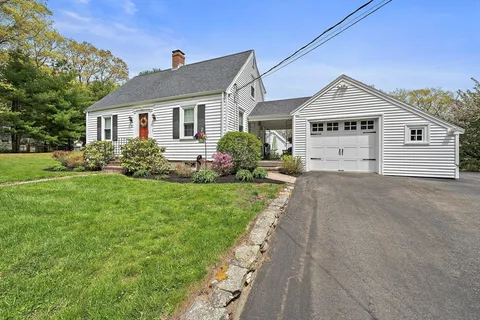 $579,900 | 9 Grant Avenue, Walpole, MA 02032