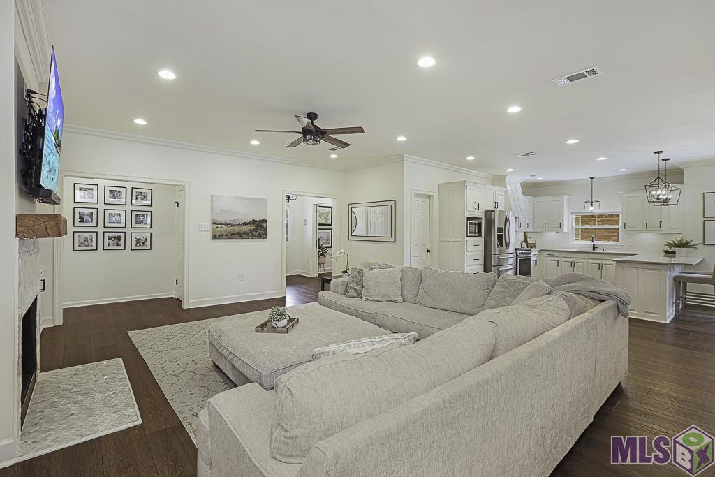 7836 Menlo Drive Baton Rouge, LA 70808 - Photo 12 of 36