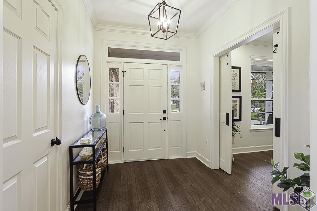 7836 Menlo Drive Baton Rouge, LA 70808 - Photo 3 of 36