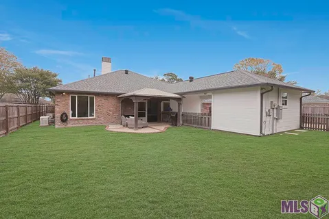 $549,000 | 7836 Menlo Drive, Baton Rouge, LA 70808