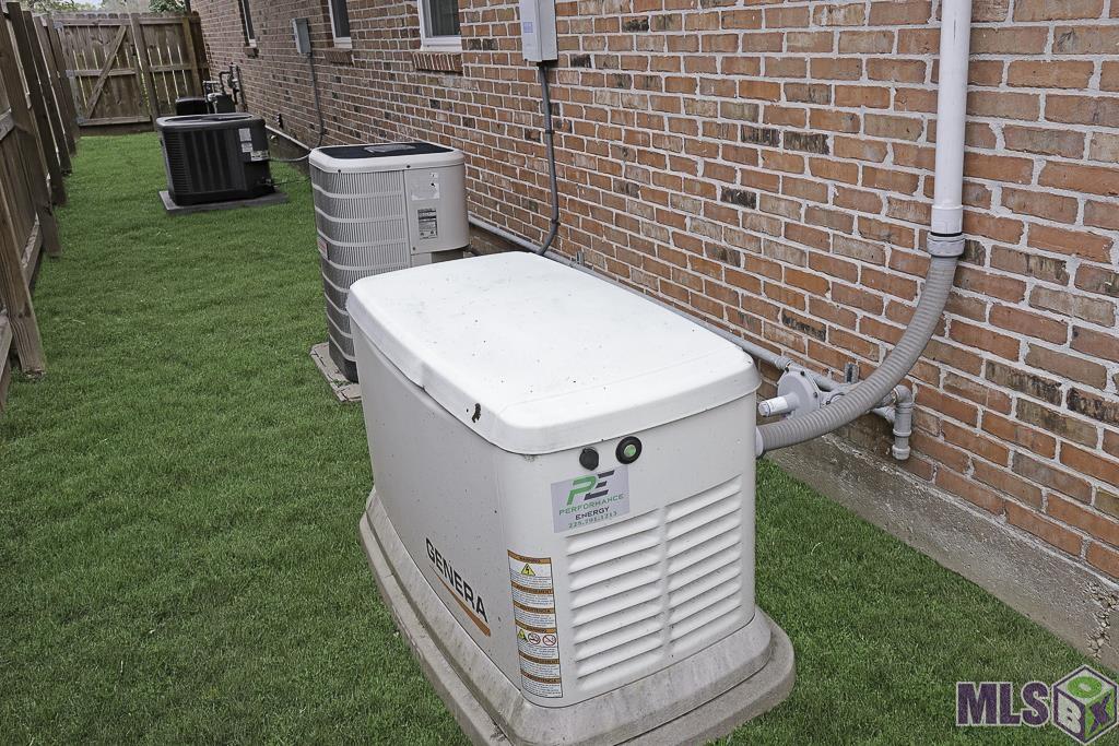 7836 Menlo Drive Baton Rouge, LA 70808 - Photo 35 of 36