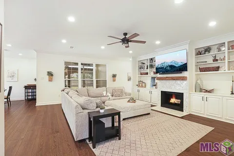 $549,000 | 7836 Menlo Drive, Baton Rouge, LA 70808