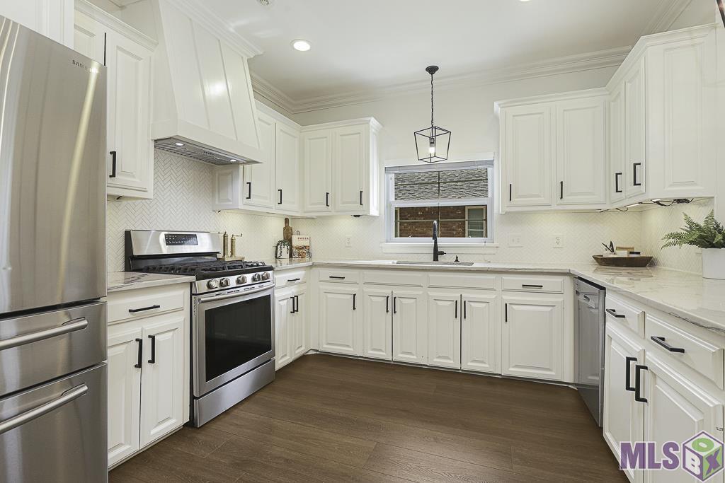 7836 Menlo Drive Baton Rouge, LA 70808 - Photo 8 of 36