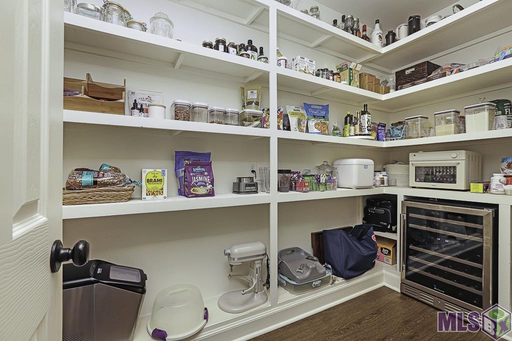 7836 Menlo Drive Baton Rouge, LA 70808 - Photo 9 of 36